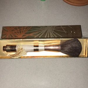 Victoria secret captivating body shimmer